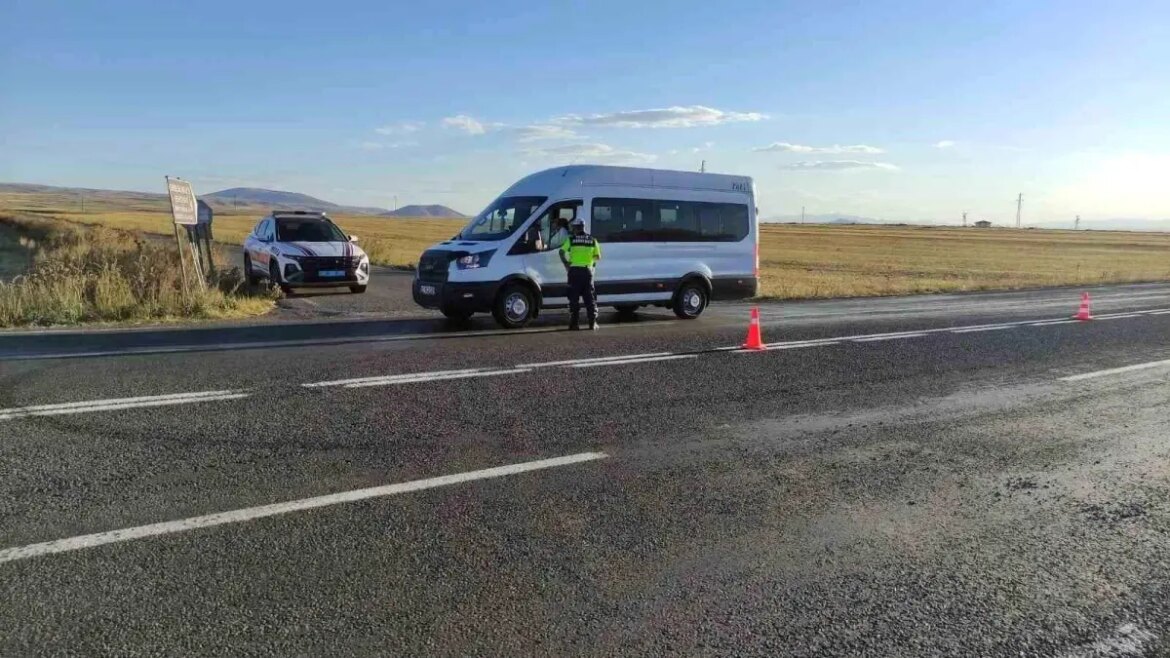 karsta-duzensiz-gocle-mucadele-uygulamalari-yapildi-LLEZUYj3.jpg